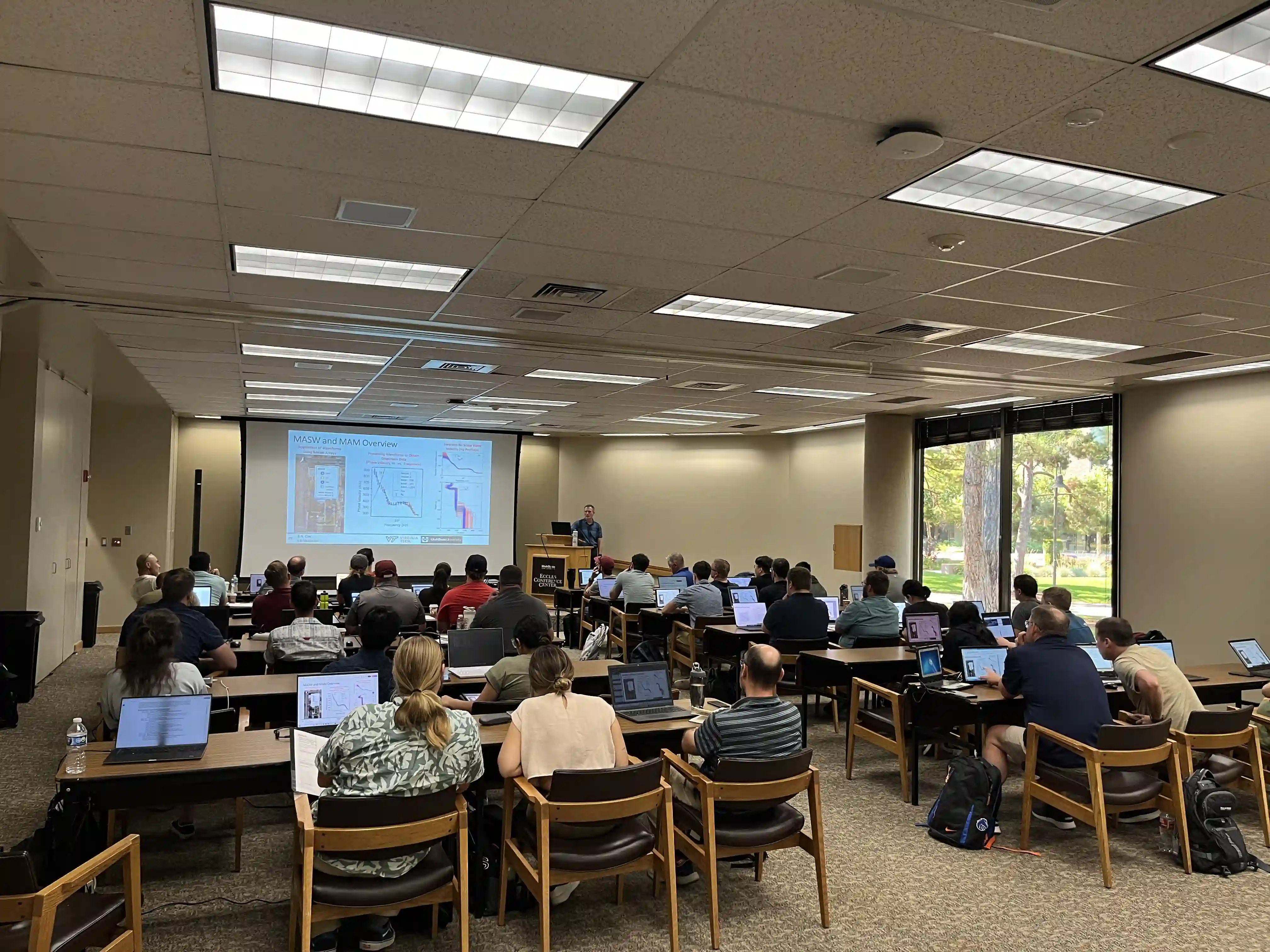 Photo of short course classroom.
