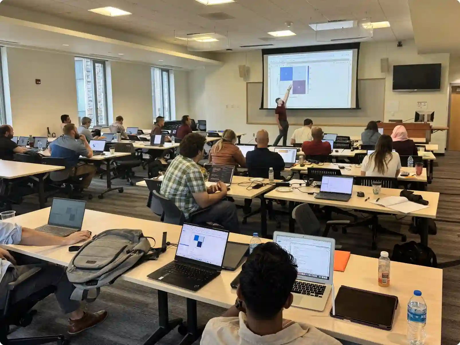Photo of short course classroom.